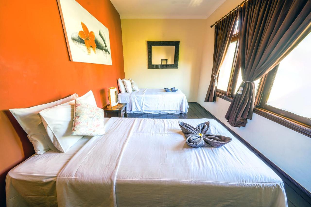 De Cinta Villa - Kuta - 5 Bedrooms - Heart Of Kuta Dış mekan fotoğraf